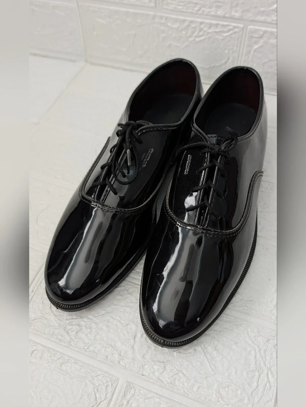Gateway Formal Foot Men's Black Dress   Oxfords  Sleek Formal Lace-Ups Sz 9WW